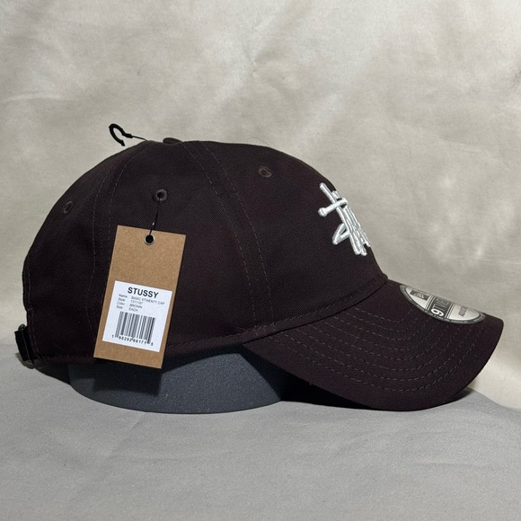 Stussy Dark Brown Cap with White Logo - Picture 2 of 4